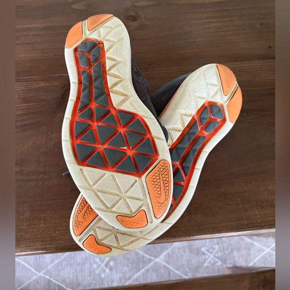 Nike Flex 2016 Run Shoes, Size 10 - Picture 5 of 8